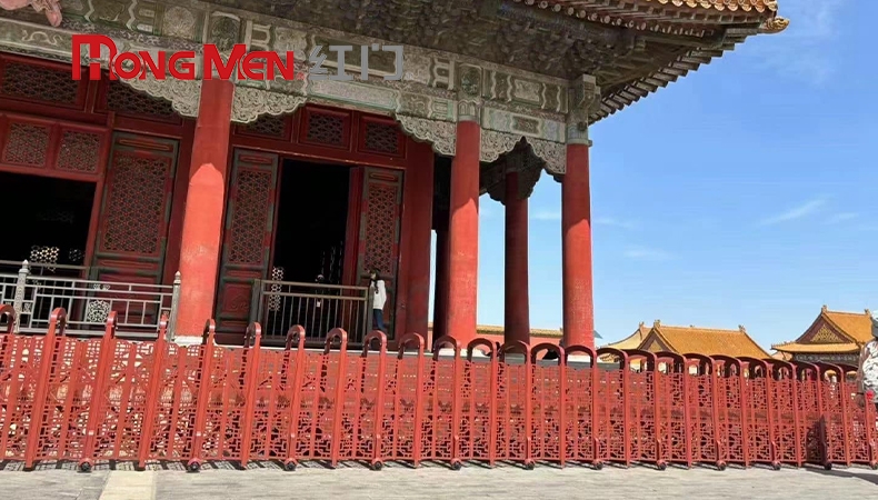 Các tính năng an toàn quan trọng của cổng xếp tự động mà bạn cần biết