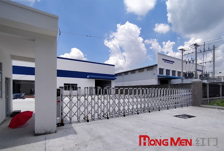 Cách phân biệt cổng xếp tự động chính hãng hay hàng nhái