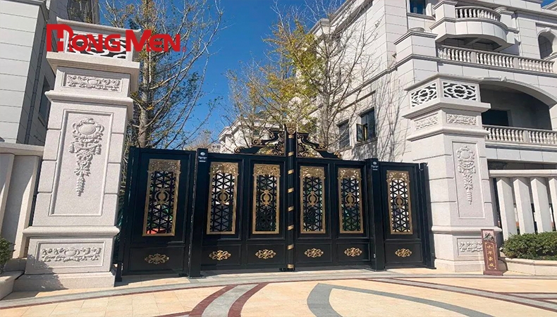 Có nên lắp đặt hàng rào nhôm cùng cổng nhôm hay không?