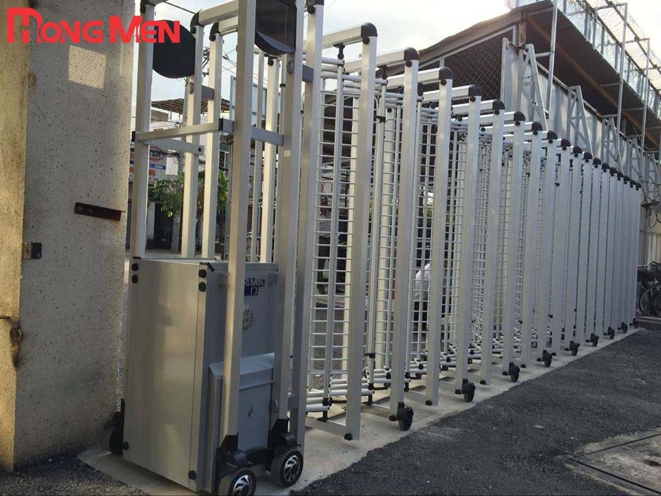 Cổng xếp lá chắn là gì? Có gì nổi bật?