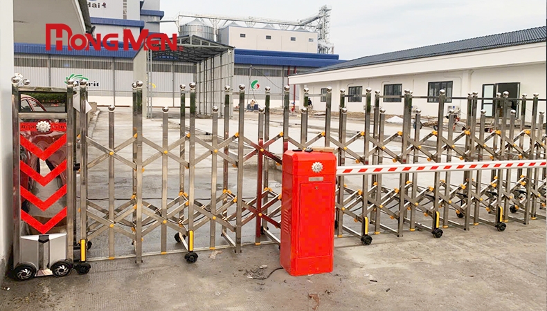 Cổng xếp tự động có bền không? Những yếu tố ảnh hưởng đến độ bền