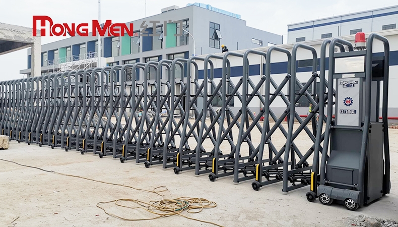 Trong mùa mưa bão, Hồng Môn gợi ý 3 loại cổng xếp siêu bền với khách hàng